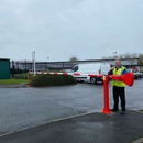 Heavy Duty Manual Raise Arm Barrier for 6.0m to 9.0m Road Widths with Durable Aluminium Boom and Locking Mechanism