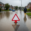 Professional Flood Warning Cone Sign 750mm - Durable Reflective Design for Road Safety