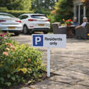 Residents Parking Only Sign with Post – 450mm x 150mm – Durable Aluminium – Outdoor Use
