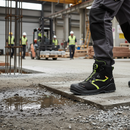 Premium Heavy Duty Laceless Safety Boot with BOA Fastening System, Fibreglass Toe Cap, and ESD Technology for Ultimate Comfort and Protection