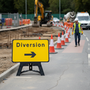 Premium Diversion Right Arrow Traffic Sign 1050x750mm for Road Management - High-Quality Professional Grade for Industrial and Commercial Applications