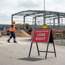 Premium Pedestrians Look Right Sign - Heavy Duty Metal with Retroreflective Face, 600x450mm for Road Safety