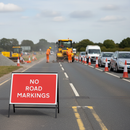 Premium Heavy Duty No Road Markings Metal Sign 1050x750mm - Compliant with Chapter 8 Standards