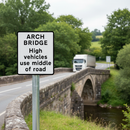 Professional Supplementary Plate for Arch Bridge Signage - High Vehicles Use Middle of Road
