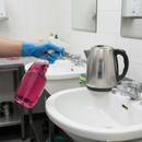 Premium High-Performance Washroom and Kettle Descaler 750ML - Effective Limescale Treatment for Shiny Surfaces