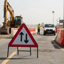 Premium Temporary Metal Road Sign - Two Way Traffic Sign 750mm Dia with Engineer Grade Retroreflective Face