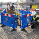 Premium Heavy Duty Injection Moulded Safety Barrier with Couplers for Enhanced Stability and Wind Resistance