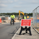 Premium Cyclists Dismount and Use Footway Sign - 600x450mm Reflective Plastic for Cycle Routes