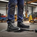 Premium Heavy Duty Safety Boot with Nubuck Leather Upper, Infinergy Technology, and Metal-Free Protection for Cold Environments