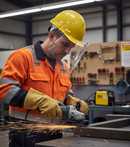 Premium Moulded Visor with Chinguard for Enhanced Eye Protection and Chemical Resistance, 203 x 432 mm Dimensions