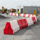 Premium 1.5m Water Filled Separation Barrier with Red and White Design for Traffic Control