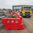 Premium Heavy Duty Water Filled Barrier System for Construction Sites - 400kg Stability with Interlocking Points