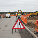 Premium Road Narrows Right Sign - 750mm Triangular Metal Design for Safety - High-Quality Professional Grade for Industrial and Commercial Applicat...