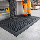 Nitrile Anti-Fatigue Mat – Safety & Comfort – Industrial Use
