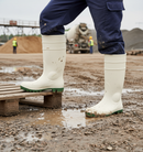 Premium Heavy Duty PVC/Nitrile Waterproof Safety Wellingtons with Steel Toe Cap and Oil Resistant Outsole for Chemical Resistance