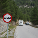 Premium Prohibited Sign for Towed Caravans - Diagram 622.7 for Road Safety - High-Quality Professional Grade for Industrial and Commercial Applicat...