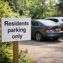 Residents Parking Only Sign – 400mm x 300mm – Rigid Plastic – Indoor/Outdoor Use
