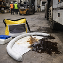 50 Litre Spill Kit in Shoulder Bag – Maintenance – Shoulder Bag – Maintenance, Oil & Chemical – Industrial Use