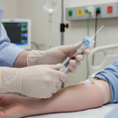 Premium IV Canula with Instaflash - 22G x 25mm - Box of 50 for Enhanced Clinical Practice