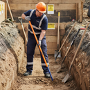 Professional Insulated Digging Bar with Chisel End for Soil Excavation and Electrical Shock Protection
