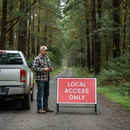 Professional Local Access Only Metal Sign - 1050x750mm Reflective Face for Road Closure Notifications