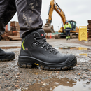 Premium Ankle-High Safety Boot with Blow-Fit Insole and Greased Leather for Comfort and Protection in High-Risk Environments