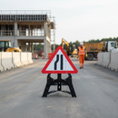 Professional Road Narrows Reversible Sign with RA1 Reflective Face and QuickFit Toggle System - 750mm Diameter