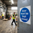 Door Must Be Kept Closed Sign – Clear Safety Message – Catering & Food Prep Areas