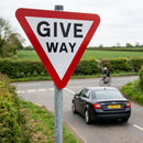 Give Way Reflective Traffic Sign – 600mm Triangle – Aluminium Composite – Outdoor Use (Class R2)