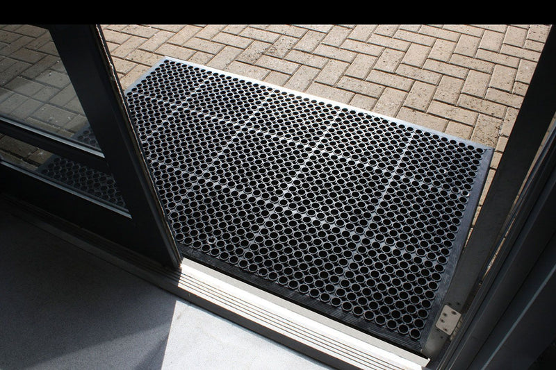 Non Slip Black Sentry Durable Rubber Honeycomb External Entrance Matting